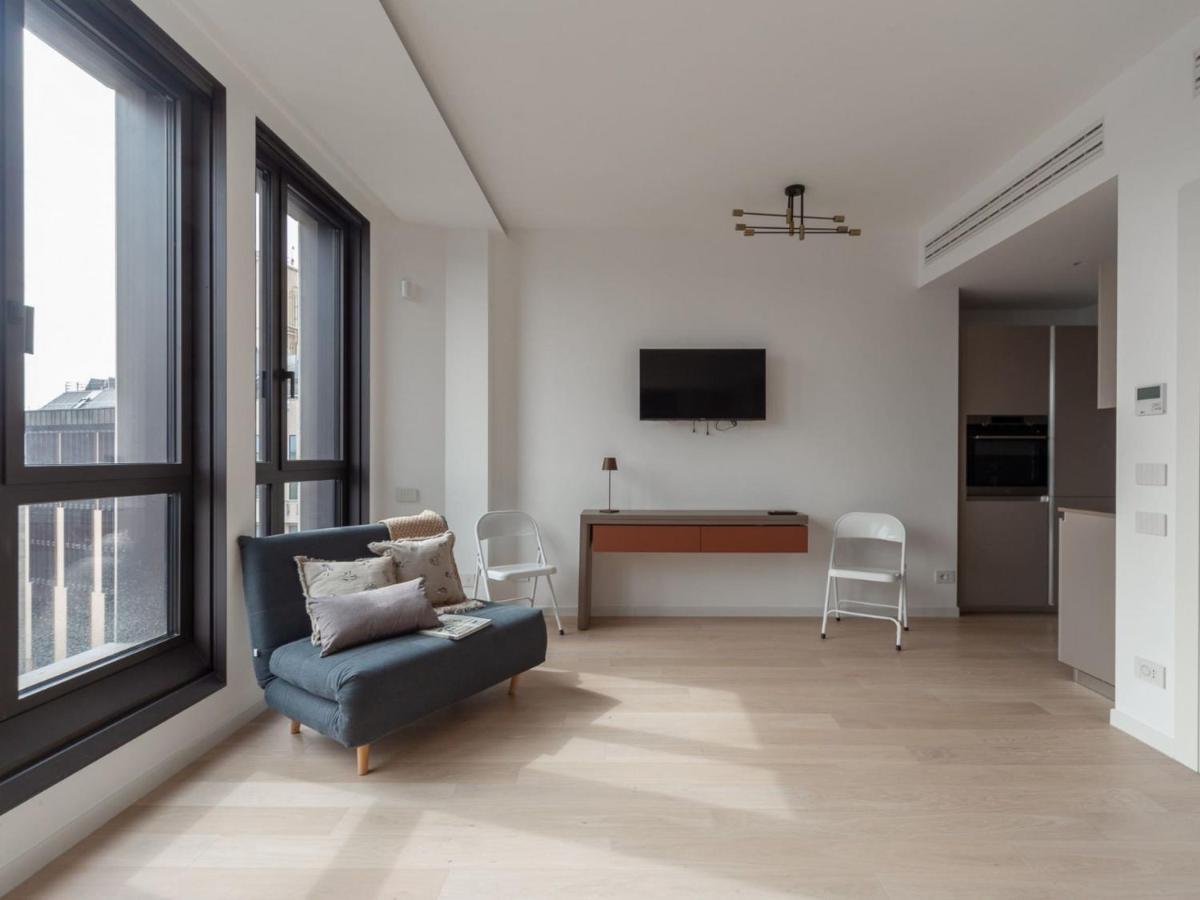 The Best Rent - Monolocale Moderno A Due Passi Dal Duomo Milano Ngoại thất bức ảnh